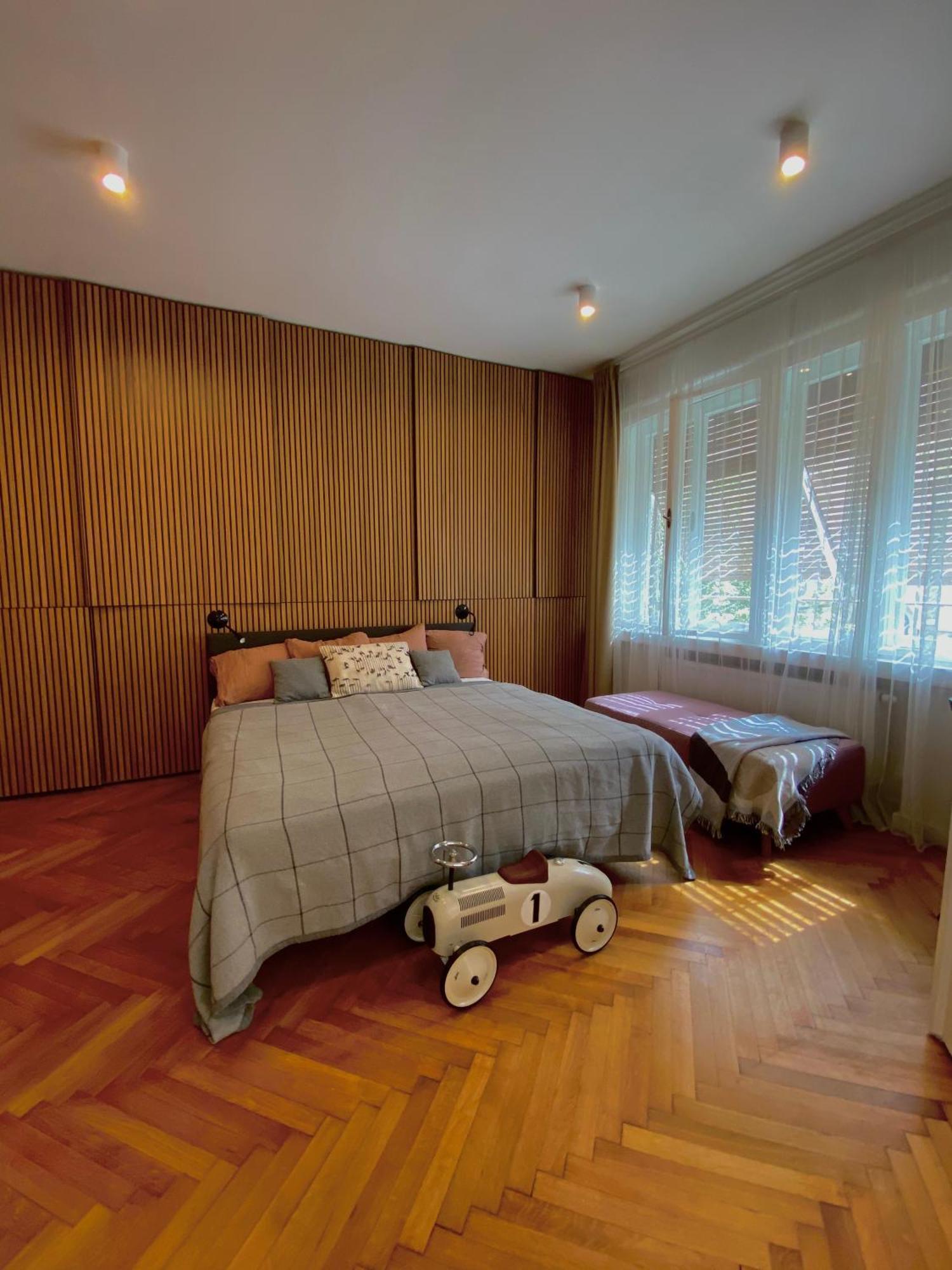 Franakrala Apartment In Old Town Close To Presidential Palace Bratislava Ngoại thất bức ảnh